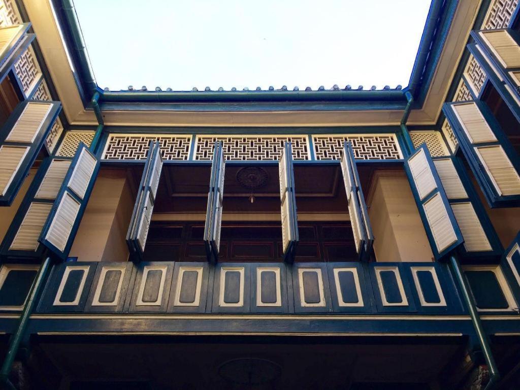Oyo 619 Naufal Guest House Syariah Медан Экстерьер фото