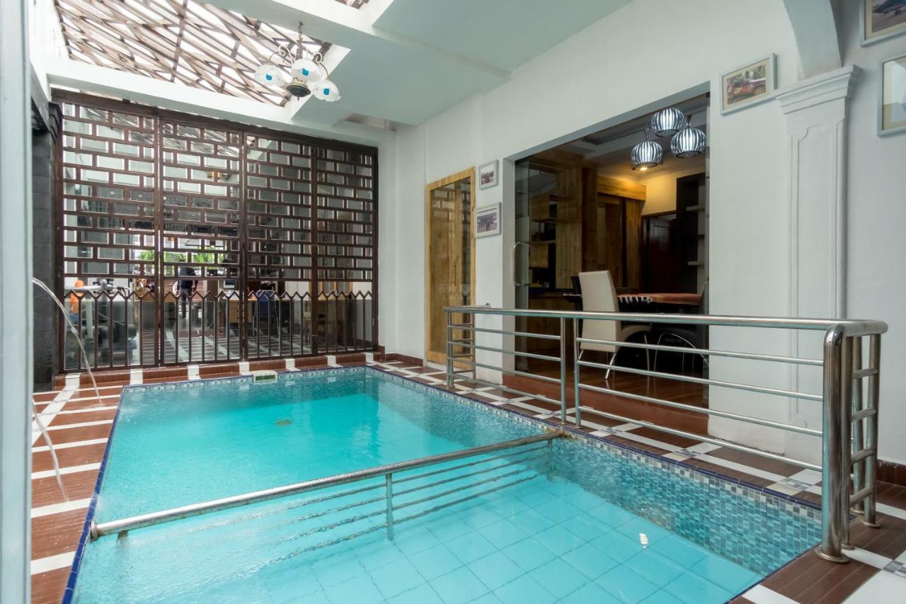 Oyo 619 Naufal Guest House Syariah Медан Экстерьер фото